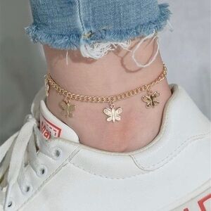 3/$30 💛 Butterfly Charm Anklet